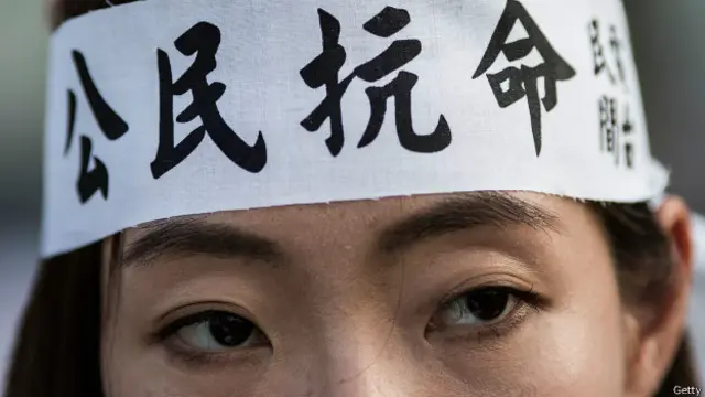 被視為香港史上最大規模的大專學生罷課已展開