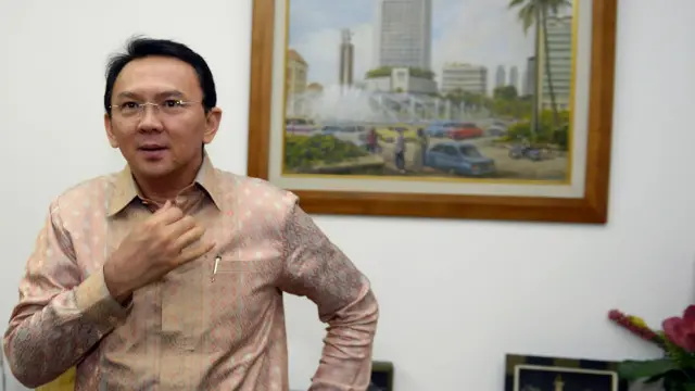 Polisi menganggap Gubernur DKI Jakarta bisa menjelaskan banyak soal proses pengadaan UPS untuk sekolah-sekolah di Jakarta