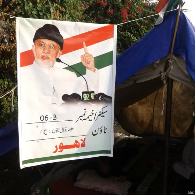 ہر خیمے کو انفرادی نمبر اور یونٹ نمبر الاٹ کر دیا گیا ہے تاکہ رہائشیوں کو پہچاننا آسان ہو۔