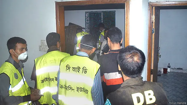 پولیس کے مطابق جائے وقوعہ سے قتل میں استعمال ہونے والے چھرے برآمد کر لیے گئے ہیں