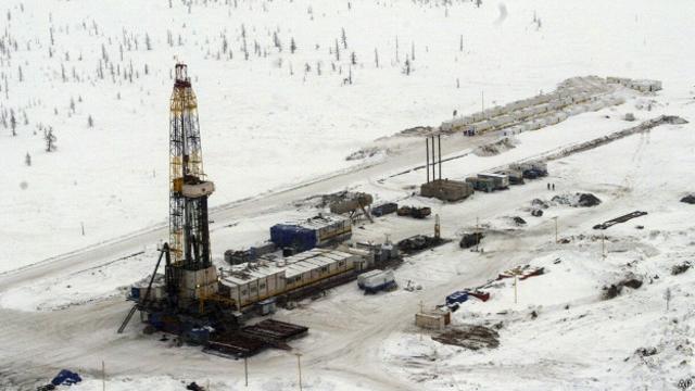Нефтяная вышка в Сибири