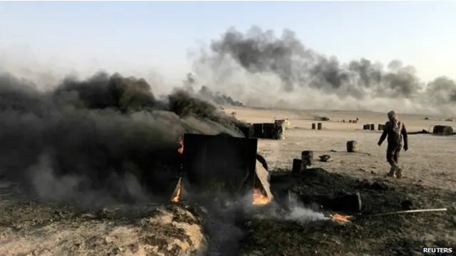 ABŞ xırda emal müəssisələrində hər gün 300-500 barrel yanacağın istehsal olunduğunu bildirir. 