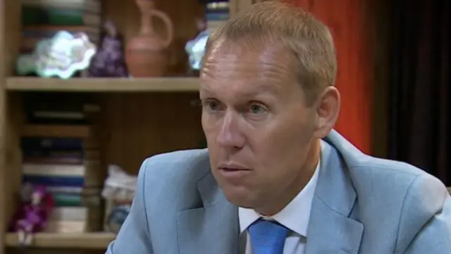 آندرے لوگووئی روسی ٹیلی ویژن کی انتہائی طاقور شخصیت تھے