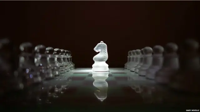 Світло, фото читачів ВВС