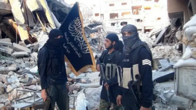 يعتقد بأن مسلحي جماعة خراسان اندمجوا في صفوف مقاتلي شبكة النصرة المرتبطة بالقاعدة في سوريا.