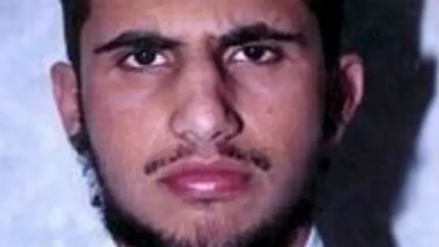 عرضت واشنطن عام 2012 مكافأة بقيمة سبعة ملايين دولار لمن يدلي بمعلومات تؤدي لاعتقال أو قتل الفضلي.