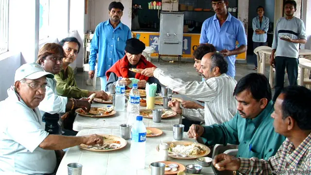 देव आनंद