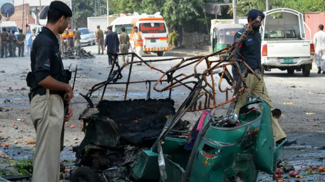 خیبر پختونخوا اور فاٹا میں ہونے والے دہشت گردی اور ٹارگٹ کلنگ کے ان واقعات کی ذمہ داری مختلف کالعدم تنظیموں کی جانب سے قبول کی جاتی رہی ہے