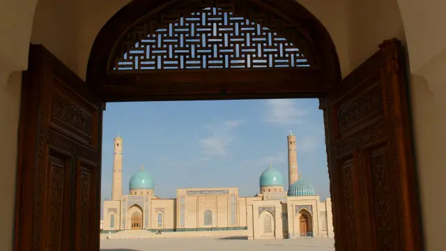 "Асл ватанпарвар бўлиш учун фақатгина мамлакат ичида бўлиш шартмикан?"