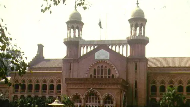 لاہور ہائی کورٹ میں آسیہ بی بی کی جانب سے 2010 میں ہی اپیل دائر کی گئی تھی جس پر 4 برس بعد فیصلہ ہوا ہے