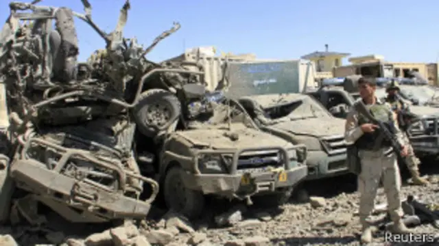 अफ़ग़ानिस्तान लंबे समय से चरमपंथी हिंसा से जूझ रहा है