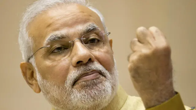 नरेंद्र मोदी