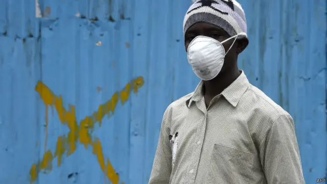 Ebola em Serra Leoa (AFP)
