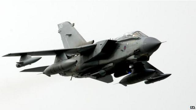 Caça Tornado da Força Aérea Britânica a ser usado nos ataques (PA)