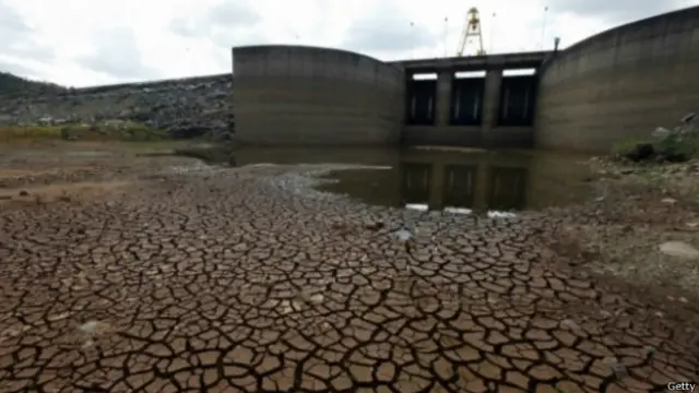 Volume morto na Cantareira / Crédito: Getty