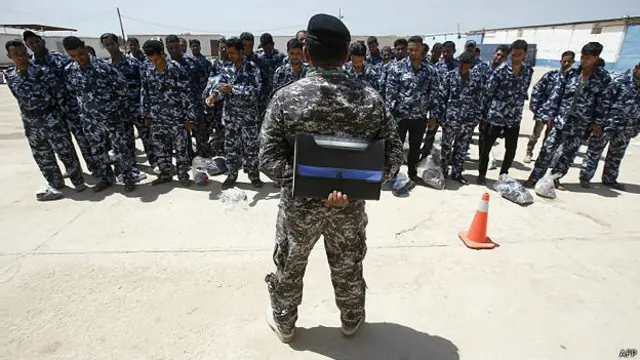 Relawan Irak yang menyatakan ikut berperang melawan ISIS.