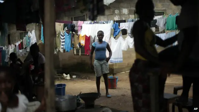 ایک تحقیق کے مطابق نومبر تک ایبولا وائرس کے متاثرین کی تعداد بیس ہزار سے بڑھ سکتی ہے۔