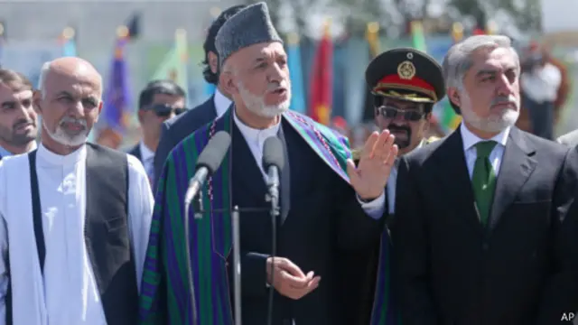 په پام کې ده، چې اشرف غني، حامد کرزی او عبدالله به د لومړې مراسمو کې خبرې وکړي