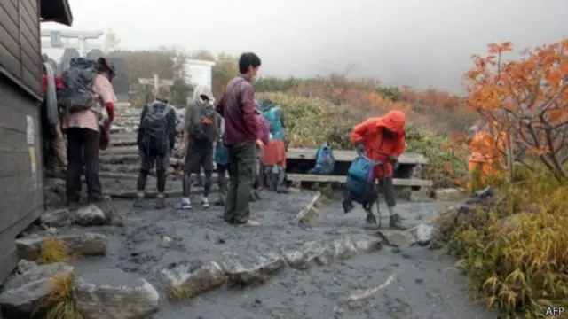 日本御嶽山火山爆發