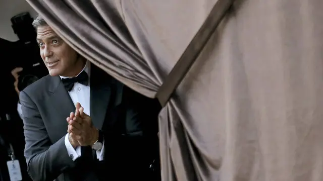 جارج کلونی دو بار اسکر ایوارڈ یافتہ اداکار اور پروڈیوسر ہیں