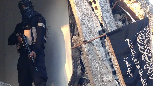 شام میں سال 2012 سے جاری تنازعے میں اب تک دو لاکھ افراد مارے گئے ہیں