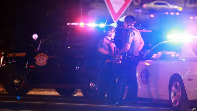 Полицейские в Фергюсоне