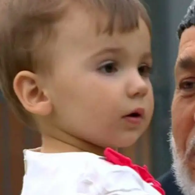 ملالۍ بیا د کرزي هغه لور ده، چې په ۲۰۱۱ کال وزیږېده. کرزی د هوسۍ په نامه یوه بله لور هم لري. چې د ۲۰۱۴ په مارچ میاشت کې هندستان کې دې نړۍ ته راغلې وه.