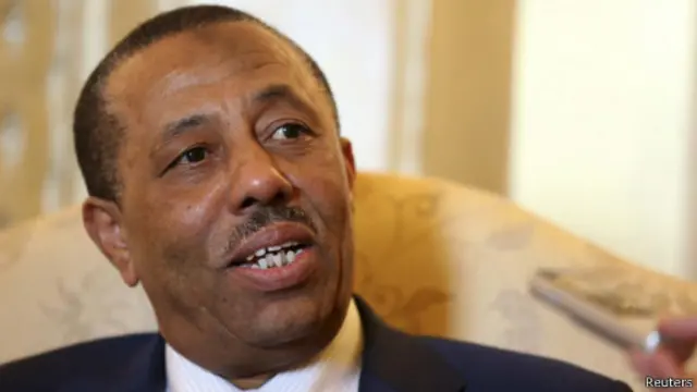 حكومة الثني تحظة باعتراف دولي. 