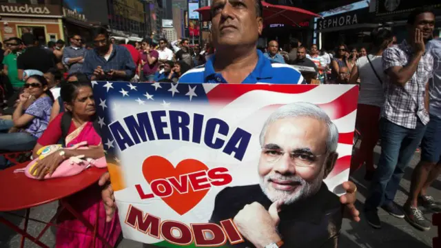 पोस्टर में मोदी