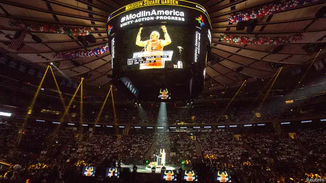 नरेंद्र मोदी