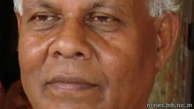 बिहार राज्य के मंत्री राम लखन राम रमण ने मुख्य मंत्री के दावे से अलग हट के प्रतिक्रिया दी है.