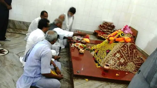 جیتن رام مانجھی کا تعلق دلت ذات میں بھی سب سے نچلے طبقے سے ہے