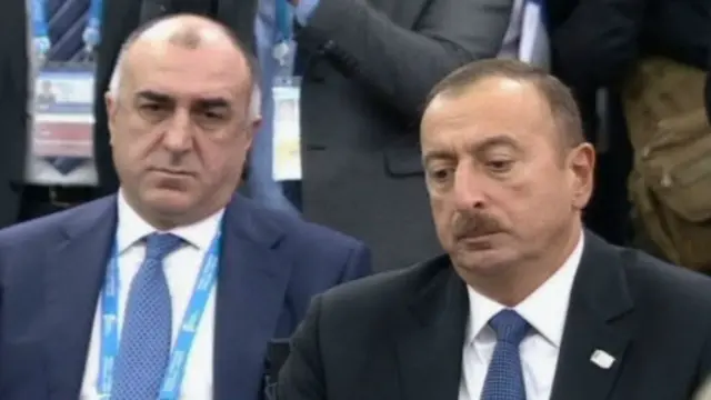 Cənab Məmmədyarova İlham Əliyevin vədləri barədə sual verilib.