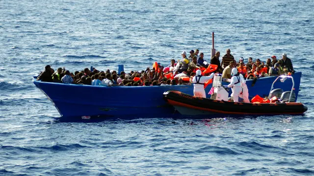 بین الاقوامی تنظیم برائے مہاجرین کے مطابق صرف اس سال بحیرۂ روم میں یورپ پہنچنے کے تین ہزار سے زیادہ متمنی ڈوب چکے ہیں