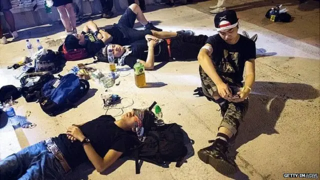 معترضان پس از چندین روز اعتراض خیابانی خسته شده اند