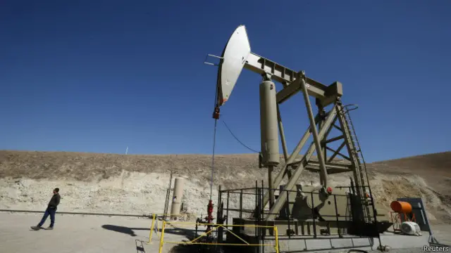 امریکہ میں شیل تیل کی پیداوار میں مسلسل کمی ہو رہی ہے