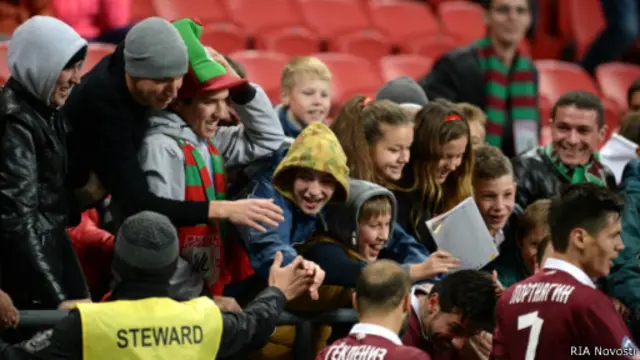 Футболисты "Рубина" обыграли московское "Торпедо" со счетом 2:1