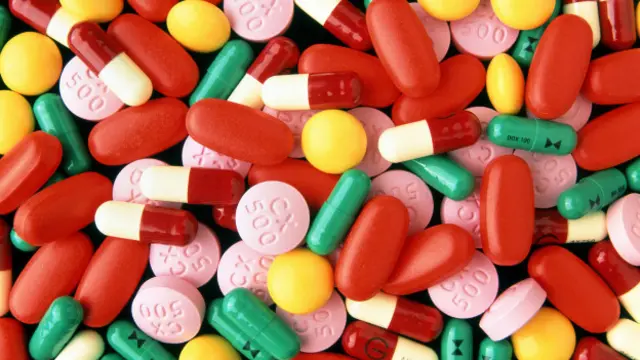 Peningkatan penggunaan obat-obatan antibiotik di Inggris kini sedang disoroti mengingat dampak jangka panjang yang membahayakan.