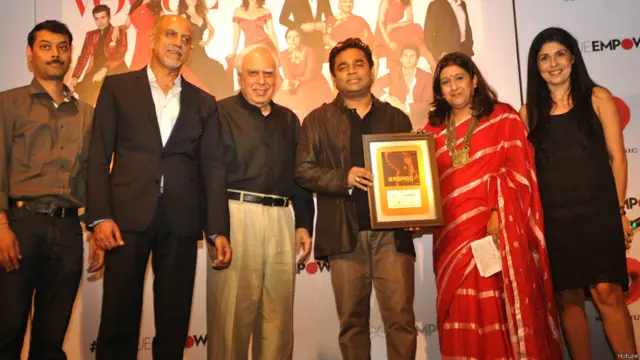 ए आर रहमान, कपिल सिब्बल