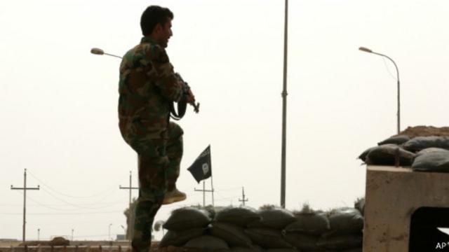 المعارك لا تزال متواصلة على جانبي الحدود السورية العراقية. 