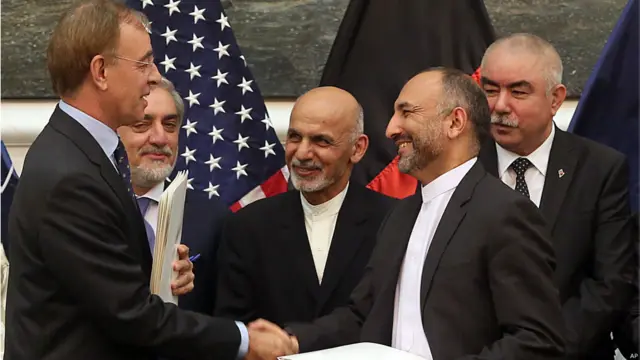 دا تړون له خورا ډېر ځنډ وروسته لاسلیک شو.