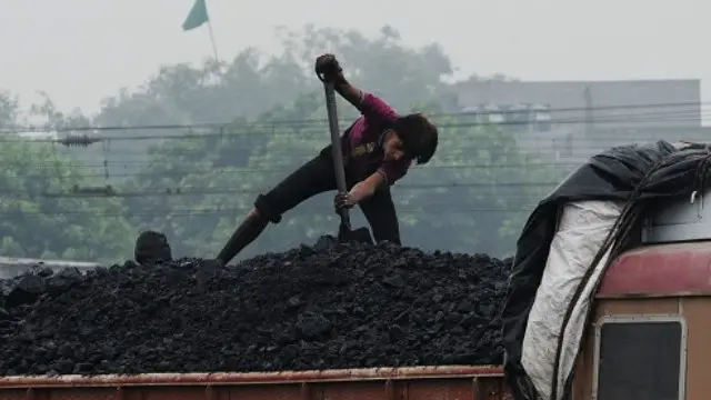  گذشتہ برس سپریم کورٹ نے کان کنی سے متعلق وہ سارے لائسنس منسوخ کر دیے تھے جو 1993 کے بعد تقسیم کیے گئے تھے