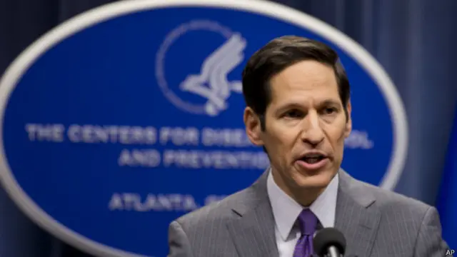 امریکہ میں بیماریوں کی روک تھام کے مراکز کے ڈائریکٹر ٹامس فرائڈن کے مطابق یہ امریکی سرزمین پر ہونے والا پہلا کیس ہے