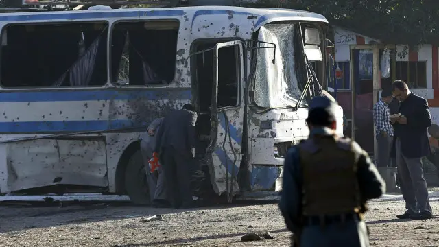  حركة طالبان أعلنت مسؤوليتها عن الهجومين اللذين وقعا في شرق كابول وغربها.