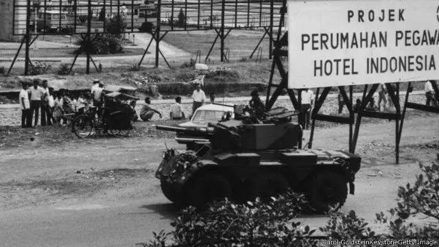 Quân đội Indonesia thời Suharto đã truy bắt và tàn sát những người cộng sản