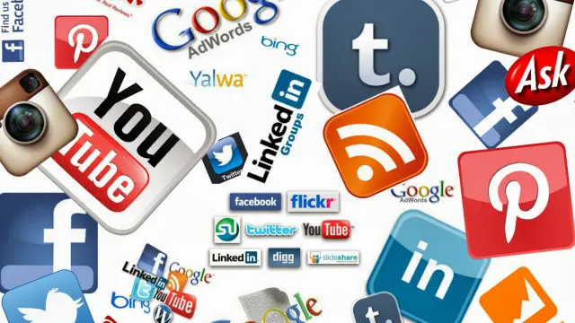 پاکستانی سوشل میڈیا میں فیس بک سب سے مقبول ویب سائٹس میں سے ایک ہے