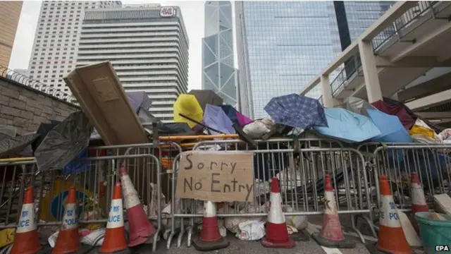 Cartel con pedido de disculpas.