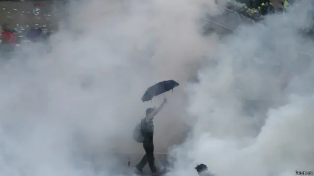 Участники протестов недовольны тем, что власти Китая хотят сами отсеивать кандидатов на выборах 2017 года в Гонконге