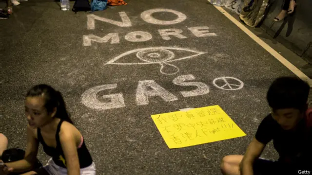 Граффити "No more gas"