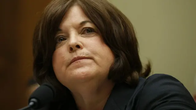 جولیا پیرسون